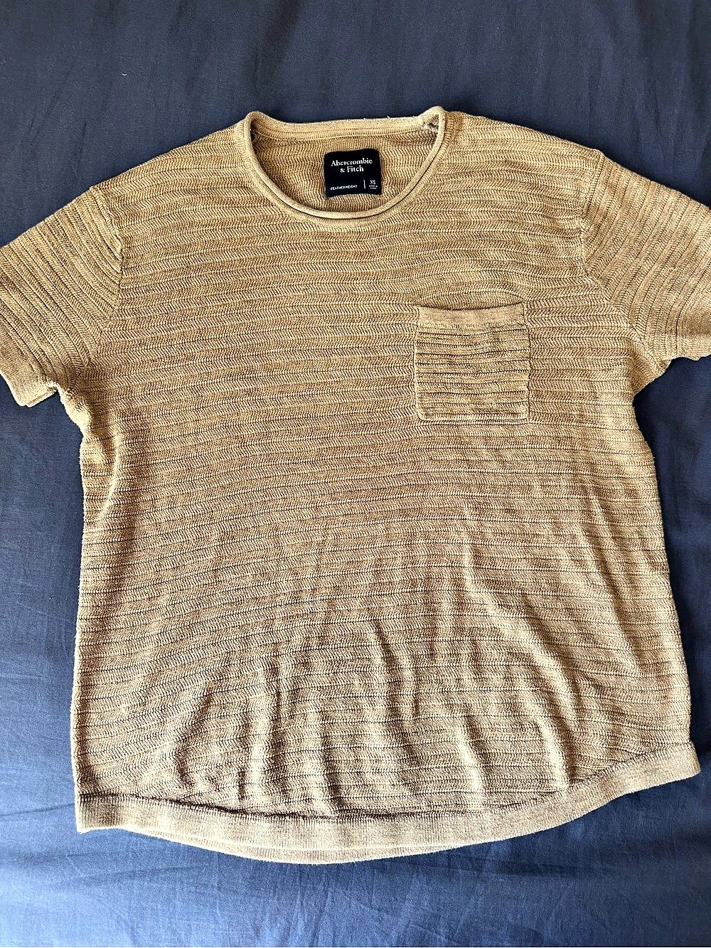 Abercrombie & Fitch Featherweight Short Sleeve Pocket Top Brown XS Like New